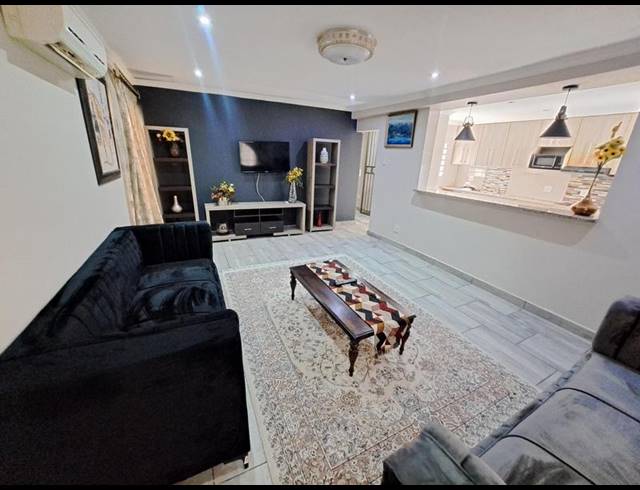 3 BEDROOM PROPERTY TO RENT IN MUCKLENEUK